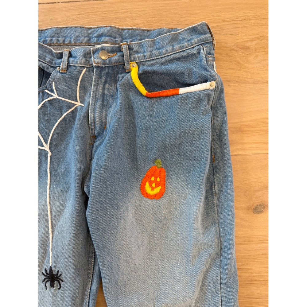 Vintage Straight Leg Women’s Jeans with Halloween Embroidery - Picture 5 of 8